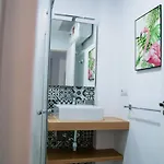 Cactus Hotel